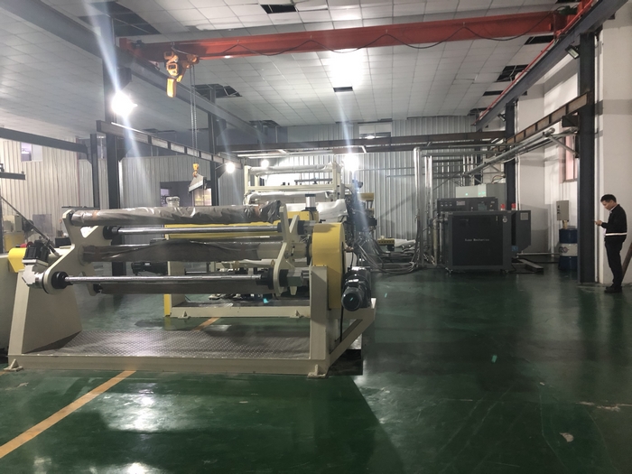 片板型材輥輪控溫現(xiàn)場(chǎng)